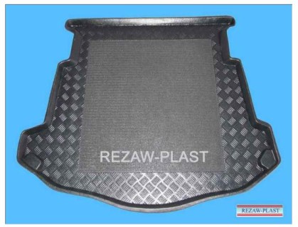 Rubber trunk mat Ford Mondeo (2007-) with edges