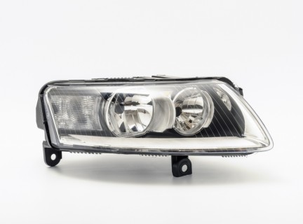 Front headlamp Audi A6 C6 (2008-2011), right 